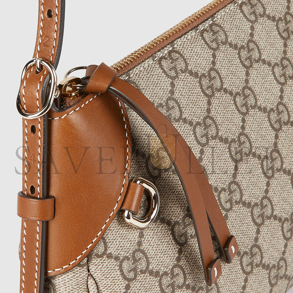 GUCCI GG EMBLEM SMALL SHOULDER BAG 815218 (24*16*5)